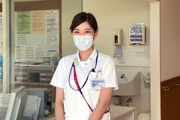 北見赤十字病院勤務として働く東雲　美咲さん